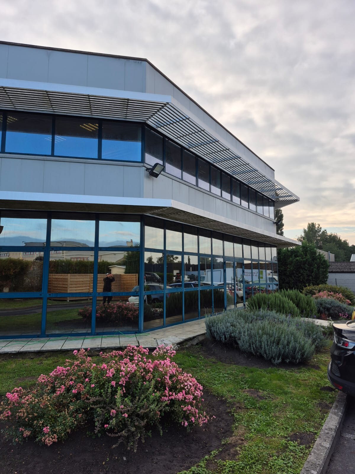 WhatsApp Image 2025-10-14 at 09.11.37.jpeg